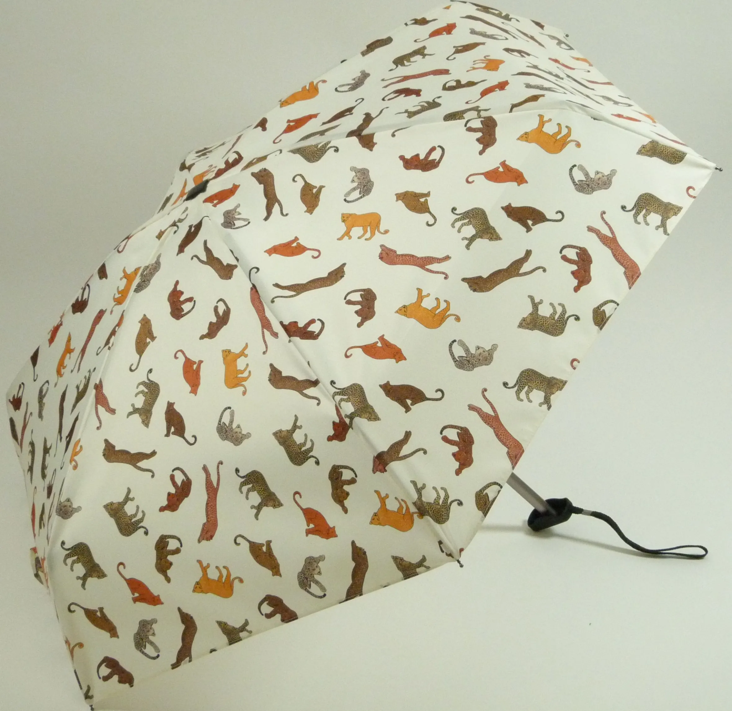 Guy De Jean 5011 Leopard Ivoire